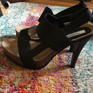 Incredibly comfortable Vera wang heels